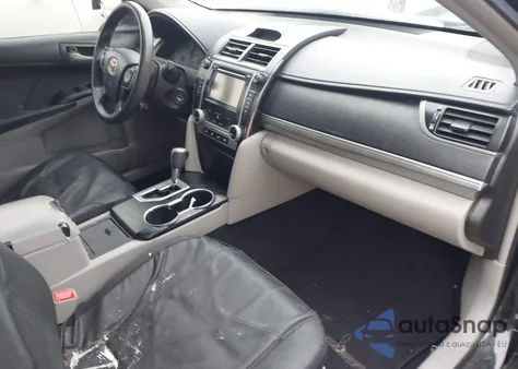 2012 Toyota Camry Le z USA, uszkodzony, nr VIN 4T4BF1FK9CR157966